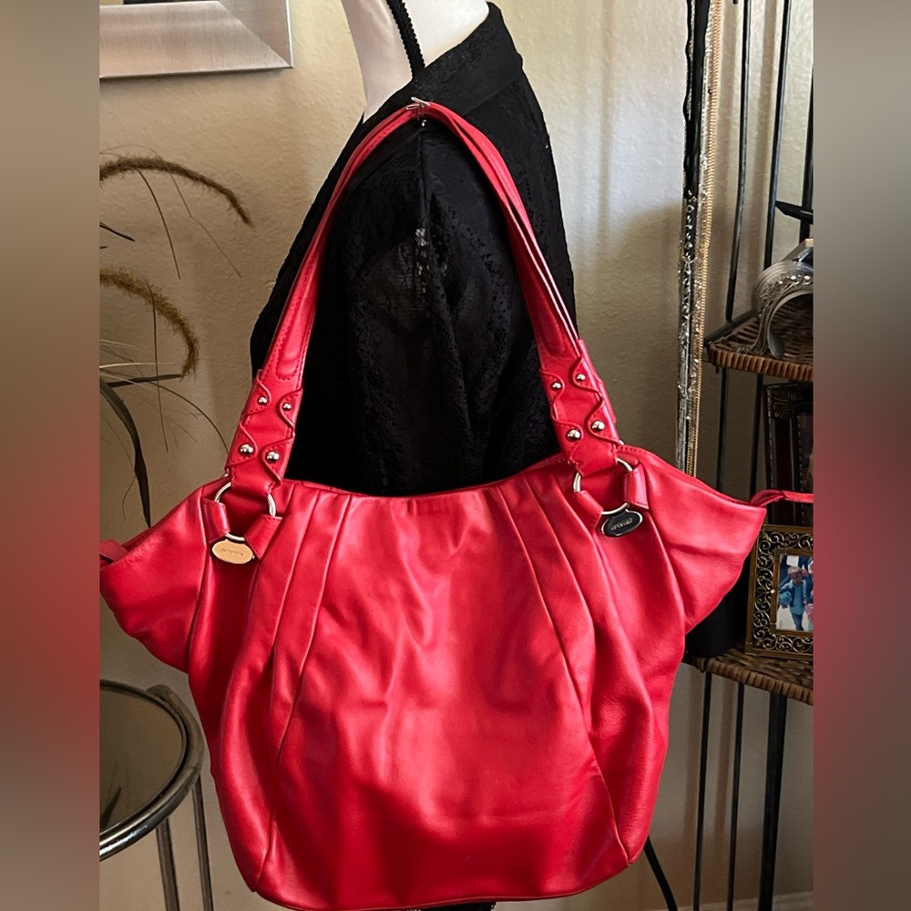 Cromia Genuine Leather Shoulder Bag 🌺